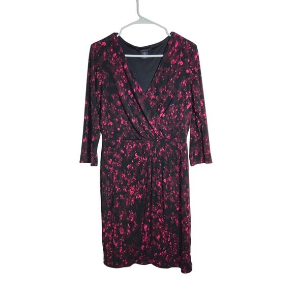 Tahari Dresses & Skirts - Tahari Black Red V-Neck Faux Wrap Dress 3/4 Sleeve Size 8 Medium Knee Length
